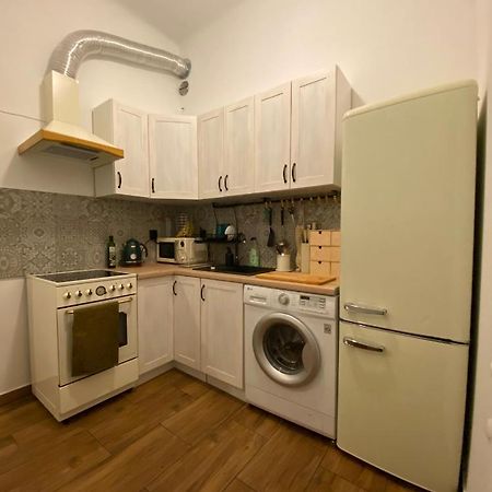 First Station 26-10 Apartment Krakow Bagian luar foto