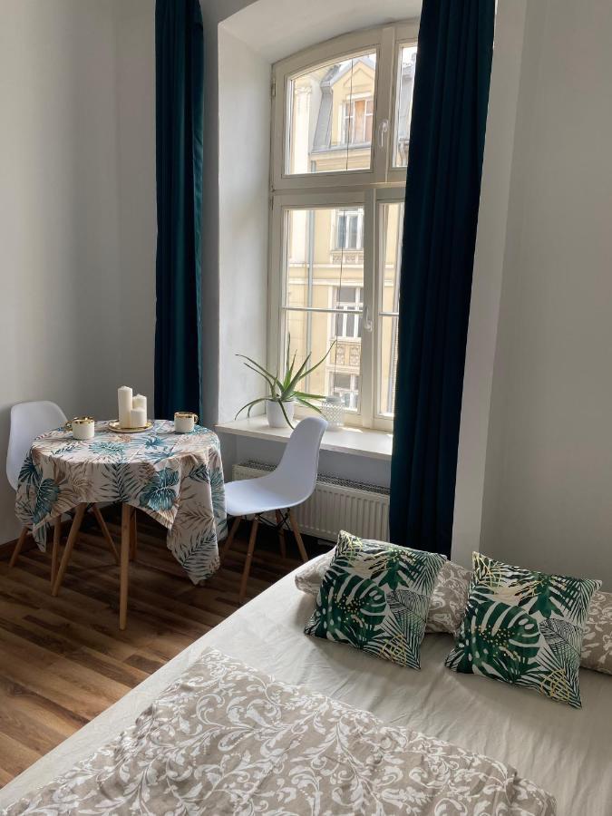 First Station 26-10 Apartment Krakow Bagian luar foto