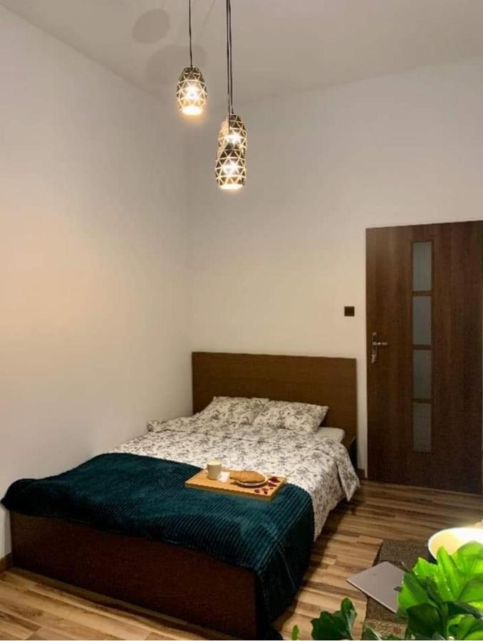 First Station 26-10 Apartment Krakow Bagian luar foto